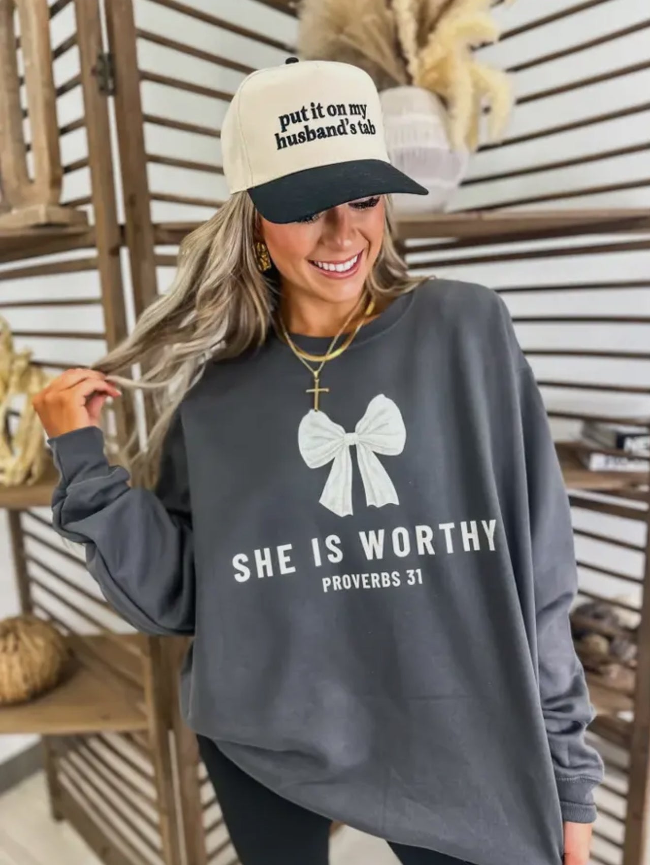Proverbs 31 Woman Crewneck